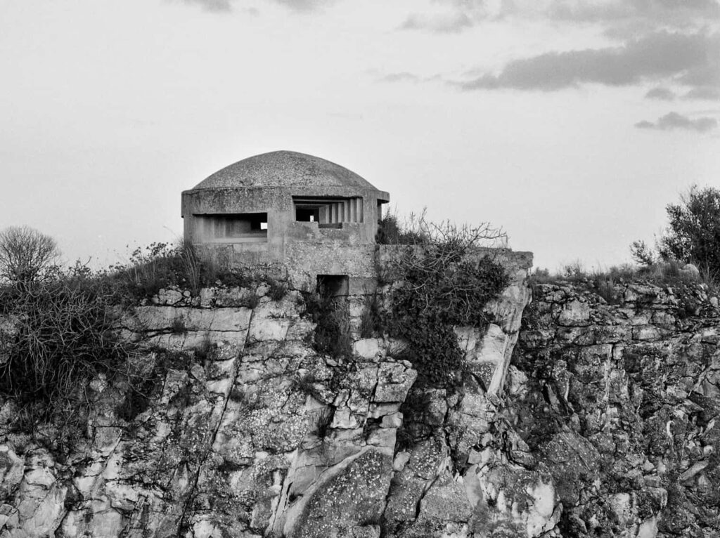 Horrified libro fotografico bunker sicilia_bunker